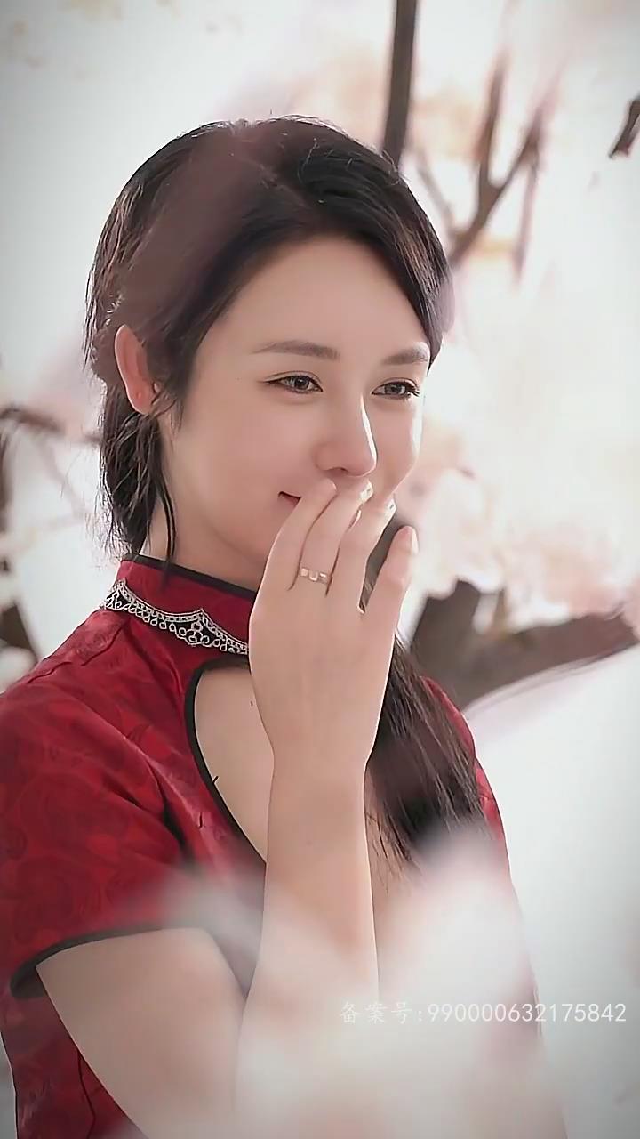 神秘女富豪的春天