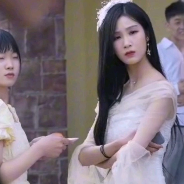 辣妹回归，总裁追妻忙